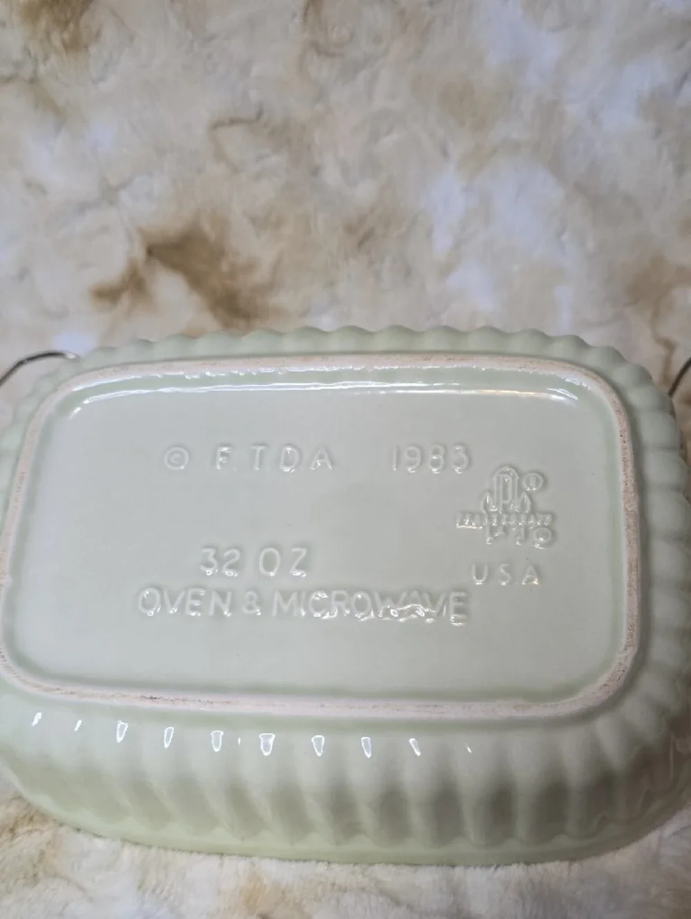 VTG 1983 Pfaltzgraff FTDA Celery Green 32 oz Casserole Baking Dish w/Metal Rack